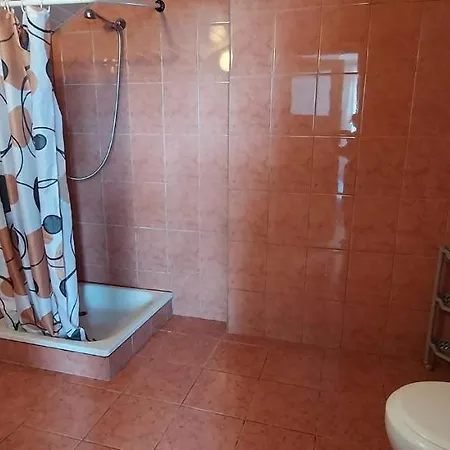 Konukevi Lazur *